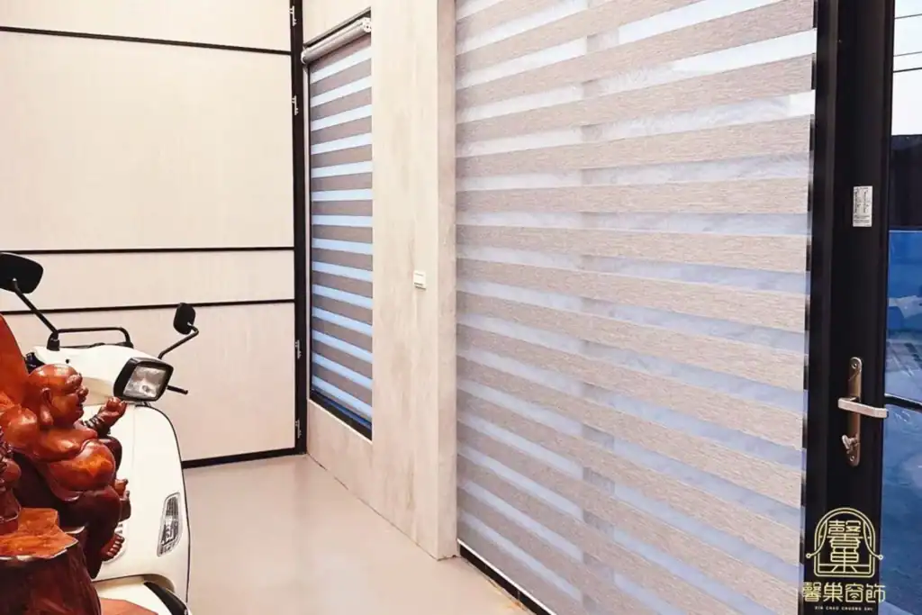 客廳窗簾推薦 2：調光簾