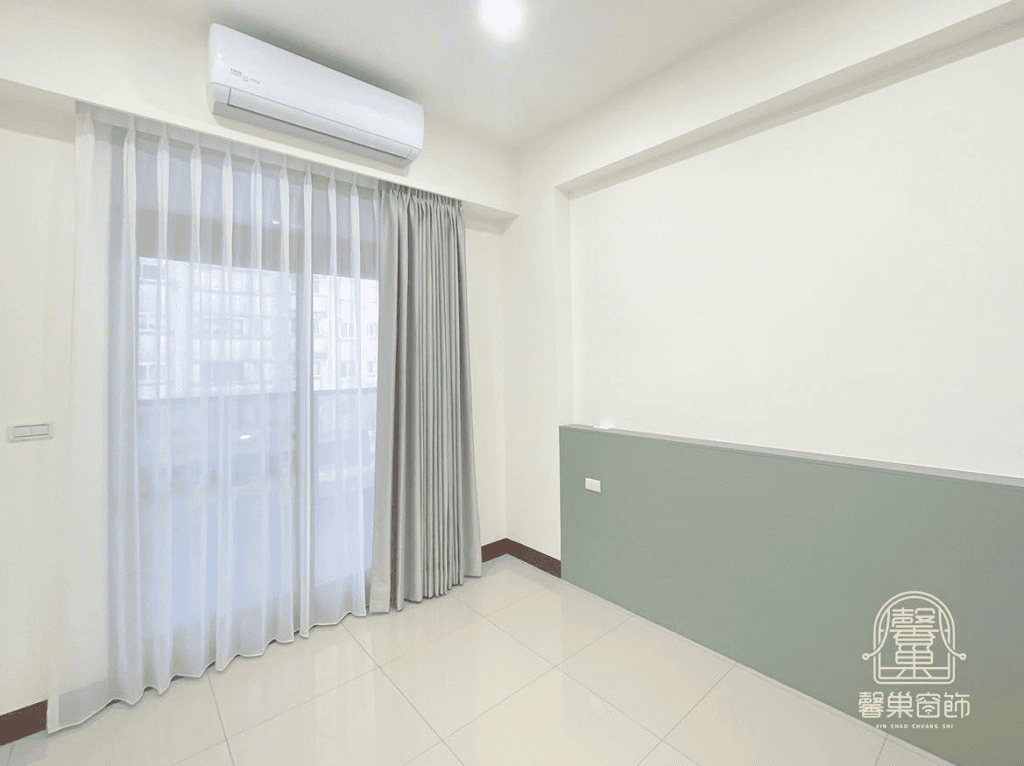 辦公室窗簾款式－垂直簾